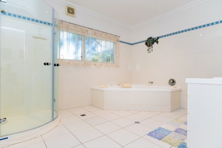 Photo of property in 130 Margaret Avenue, Havelock North, 4130