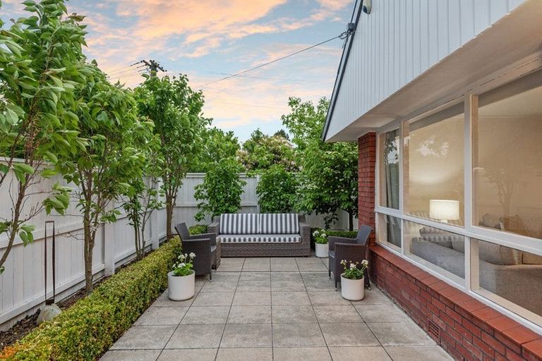 Photo of property in 22 Stratford Street, Merivale, Christchurch, 8014