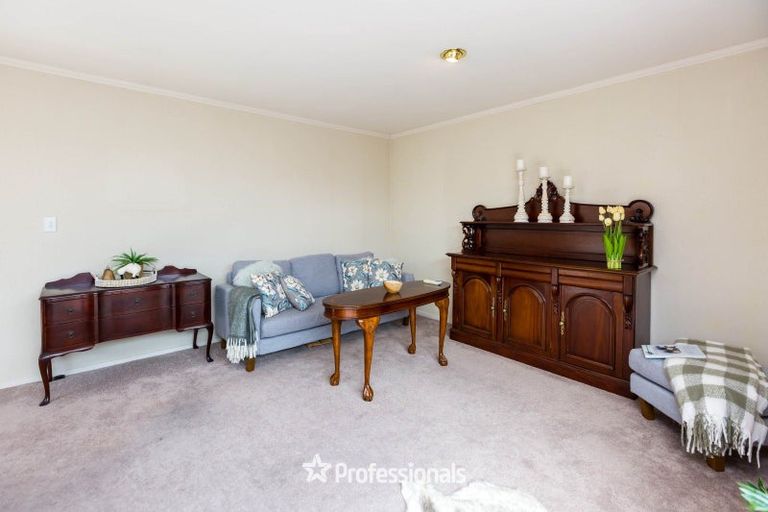 Photo of property in 4f1- Comeskey Grove, Elderslea, Upper Hutt, 5018