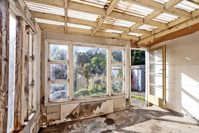 Photo of property in 24 Marama Avenue South, Otatara, Invercargill, 9879