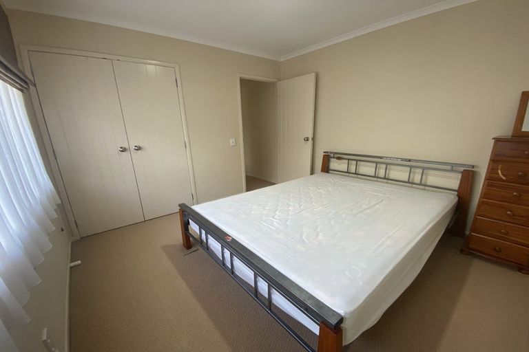 Photo of property in 8 Glanmire Place, Flat Bush, Auckland, 2016