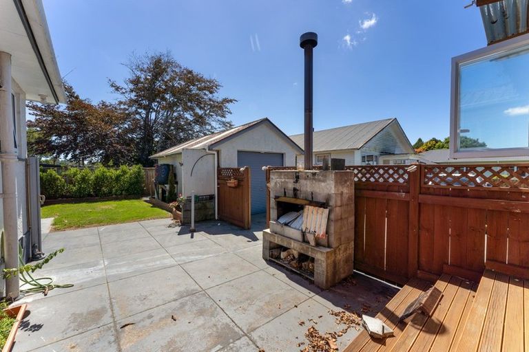 Photo of property in 12 Craig Street, Stratford, 4332