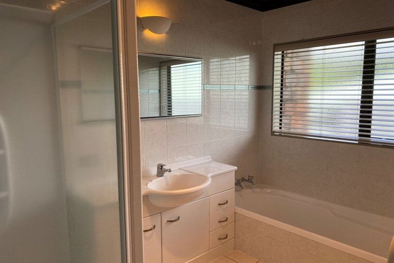 Photo of property in 20 Mamaku Rise, Welcome Bay, Tauranga, 3112