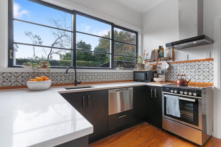 Photo of property in 34 Fisher Place, Carterton, 5713
