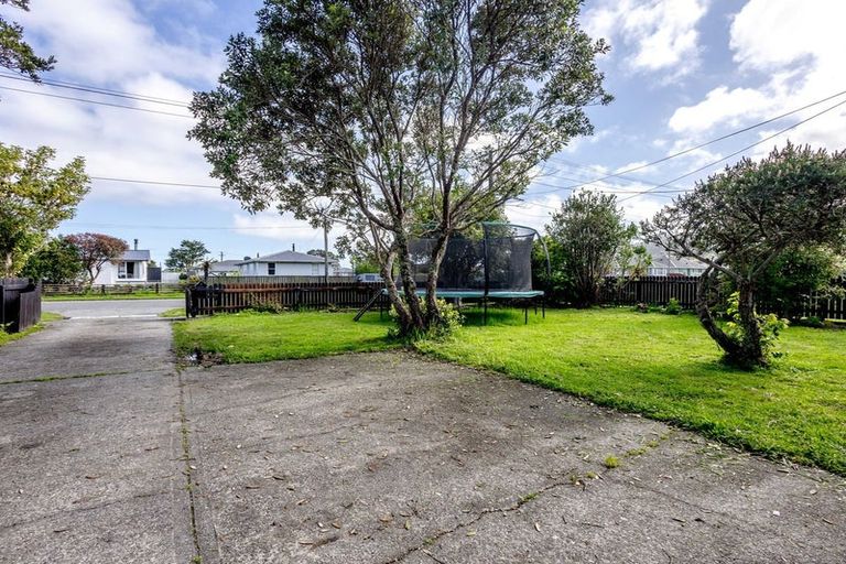 Photo of property in 73 Richmond Street, Cobden, Greymouth, 7802