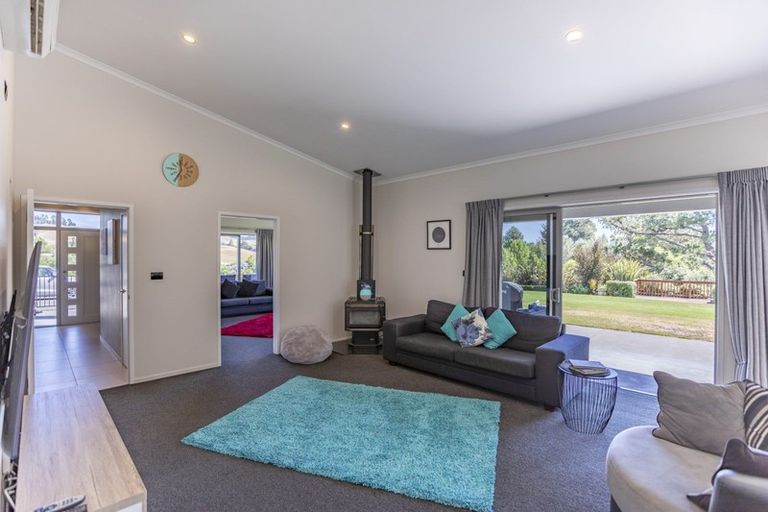 Photo of property in 6a Parkland Drive, Waipawa, 4210