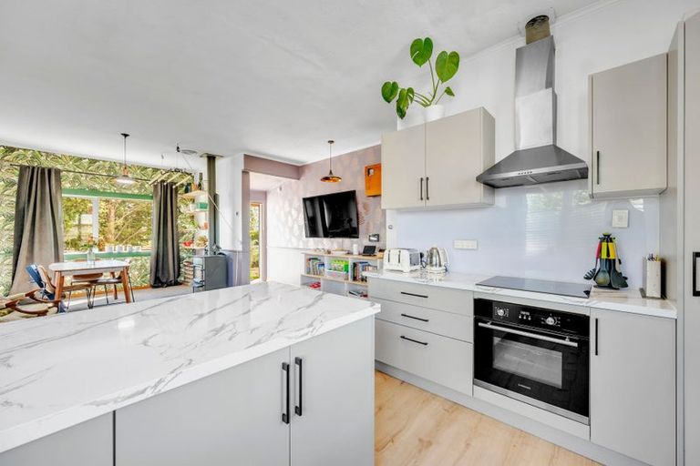 Photo of property in 59 Sydney Street, Takapau, 4203