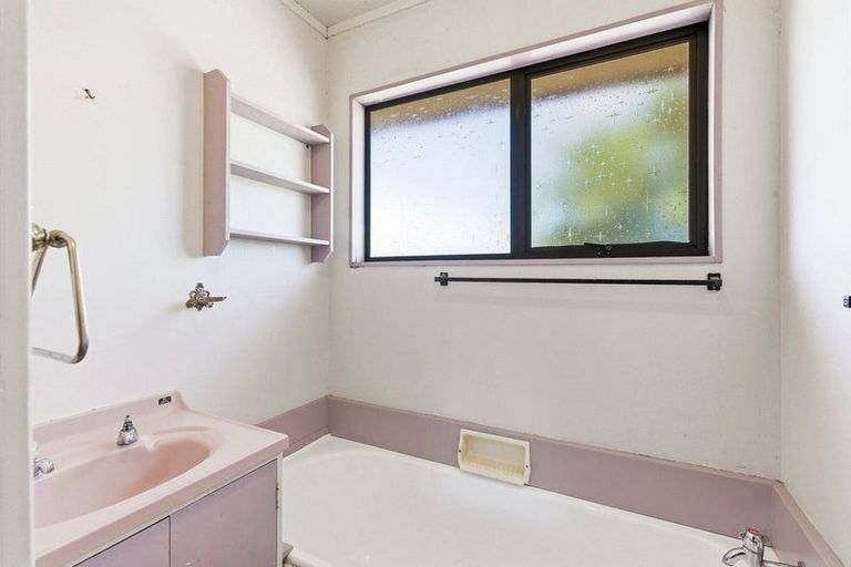 Photo of property in 24b Olive Terrace, Paraparaumu Beach, Paraparaumu, 5032