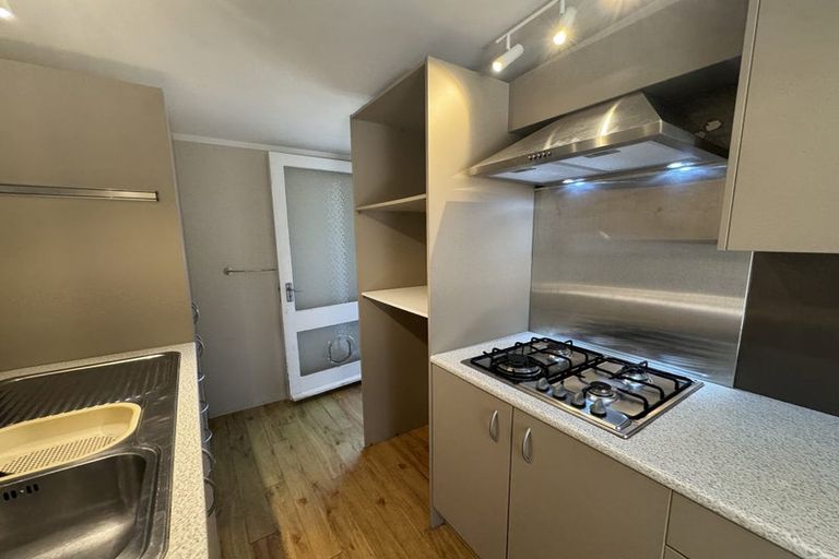 Photo of property in 55 Blakeborough Drive, Forrest Hill, Auckland, 0620