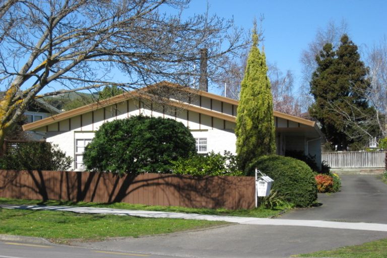 Photo of property in 1/160 Te Mata Road, Havelock North, 4130