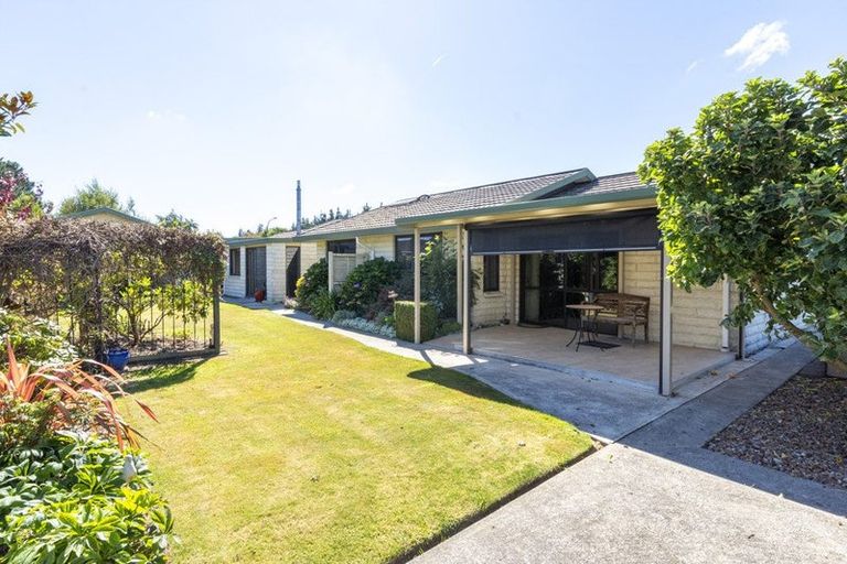Photo of property in 19 Holland Drive, Kaiapoi, 7630