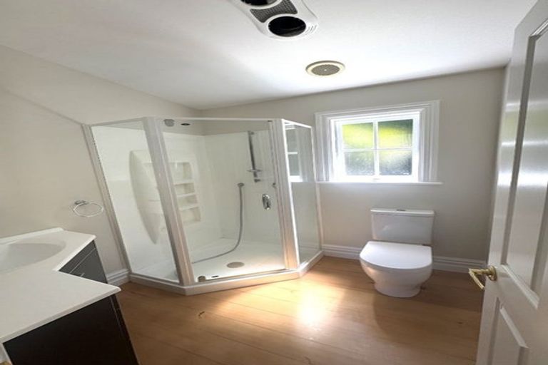 Photo of property in 36 James Mackie Road, Helensville, 0875