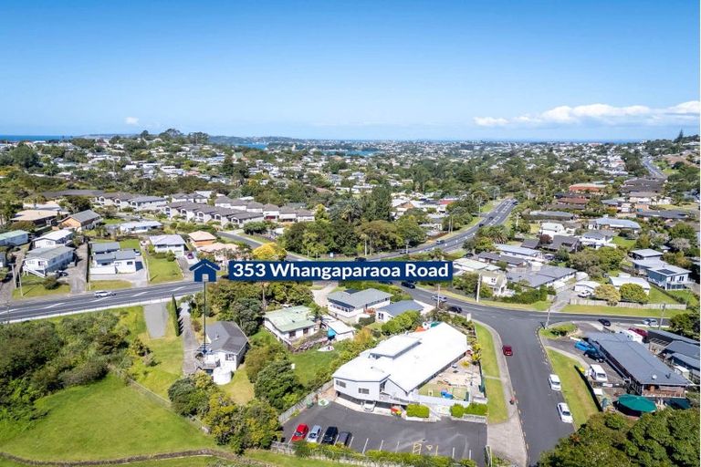 Photo of property in 353 Whangaparaoa Road, Stanmore Bay, Whangaparaoa, 0932