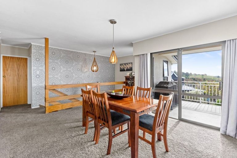 Photo of property in 58 Churchill Drive, Taradale, Napier, 4112