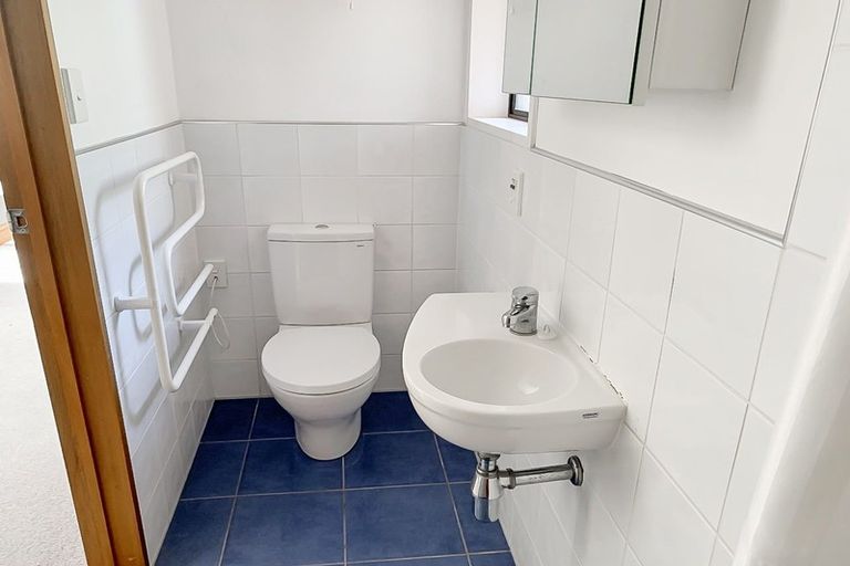 Photo of property in 18 Aintree Crescent, Awapuni, Palmerston North, 4412