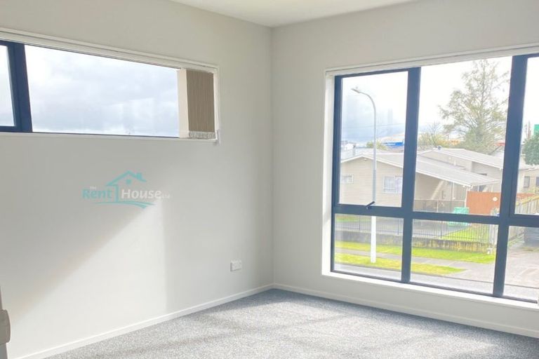 Photo of property in 9a Garth Place, Manurewa, Auckland, 2102