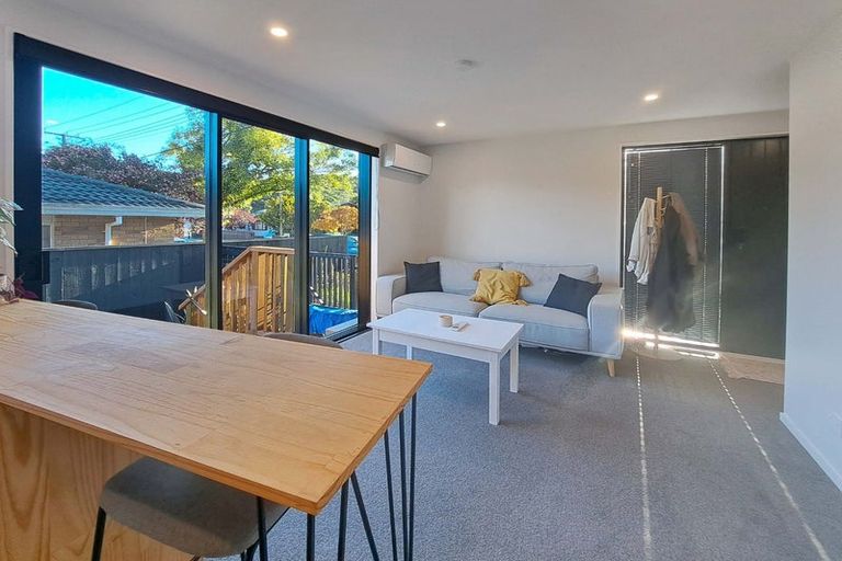 Photo of property in 3/48 Glen Road, Stokes Valley, Lower Hutt, 5019
