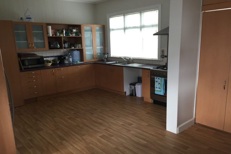 Photo of property in 10 Albert Terrace, Saint Martins, Christchurch, 8022