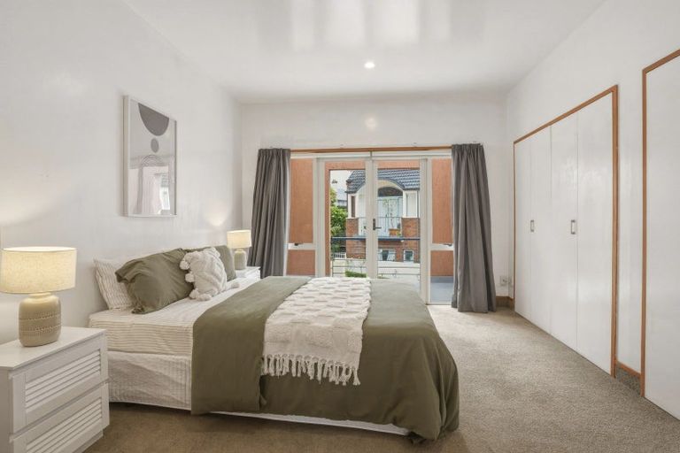Photo of property in 64 Drivers Road, Maori Hill, Dunedin, 9010