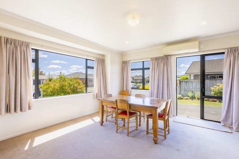 Photo of property in 78 Belgrove Drive, Waipukurau, 4200