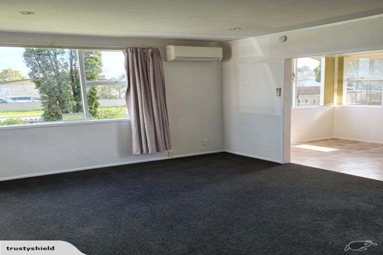 Photo of property in 28 Harania Avenue, Favona, Auckland, 2024