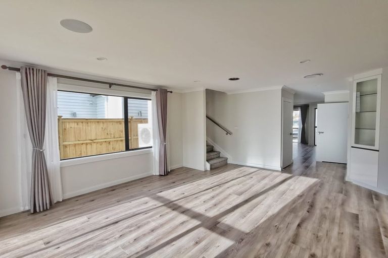 Photo of property in 34 Myland Drive, Hobsonville, Auckland, 0616