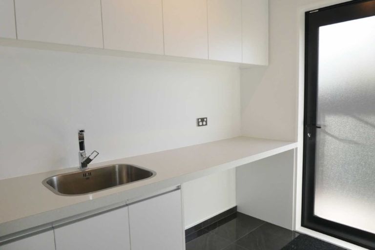 Photo of property in 93 Edgeware Road, St Albans, Christchurch, 8014