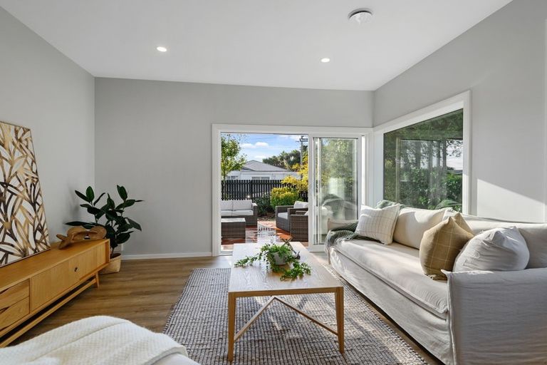 Photo of property in 226 Westminster Street, Mairehau, Christchurch, 8013