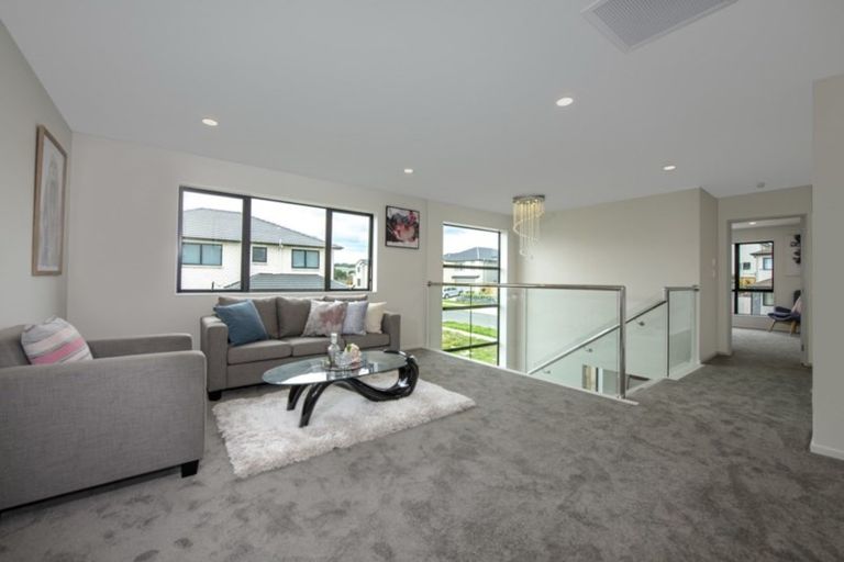 Photo of property in 13 Matiki Road, Flat Bush, Auckland, 2019