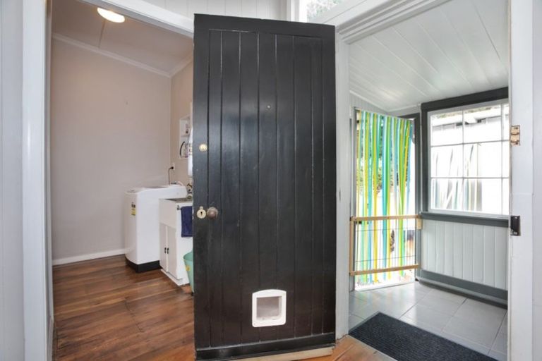 Photo of property in 20 Vera Street, Marton, 4710