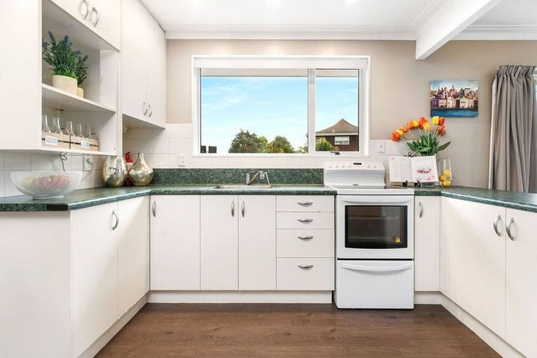 Photo of property in 1 Larsens Road, Halswell, Christchurch, 8025