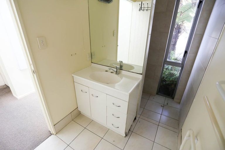 Photo of property in 70 Peverel Street, Riccarton, Christchurch, 8041