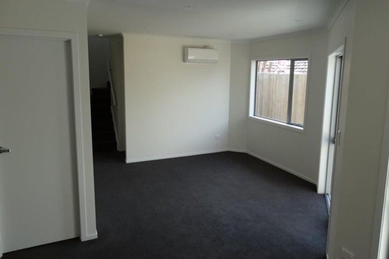 Photo of property in 19u3 Abbotsford Street, Whitiora, Hamilton, 3200