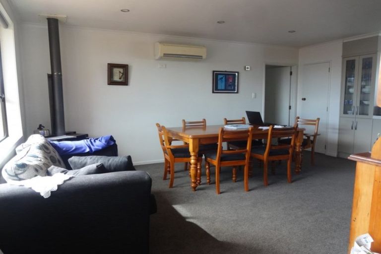 Photo of property in 12 Fonblanque Street, Westport, 7825