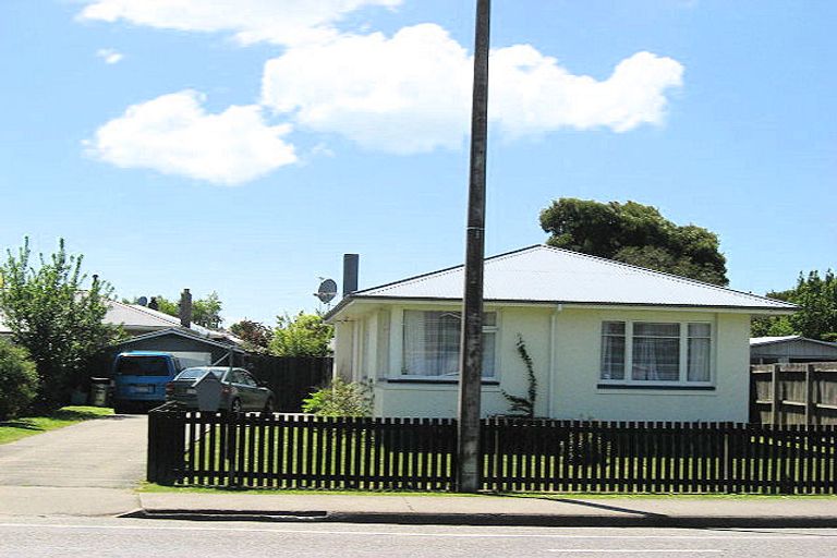 Photo of property in 104 Ohoka Road, Kaiapoi, 7630