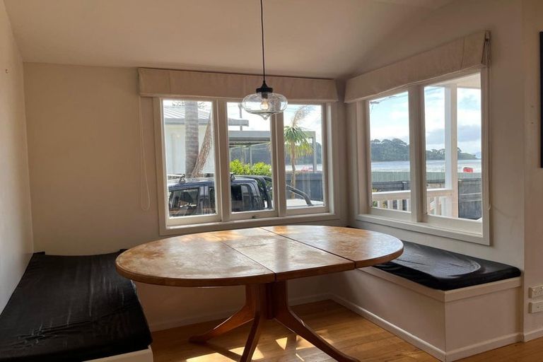 Photo of property in 1441 Clevedon Kawakawa Road, Kawakawa Bay, Papakura, 2585