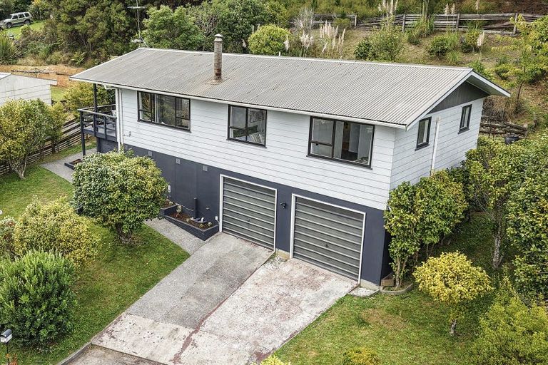 Photo of property in 66 Castlerea Street, Wainuiomata, Lower Hutt, 5014
