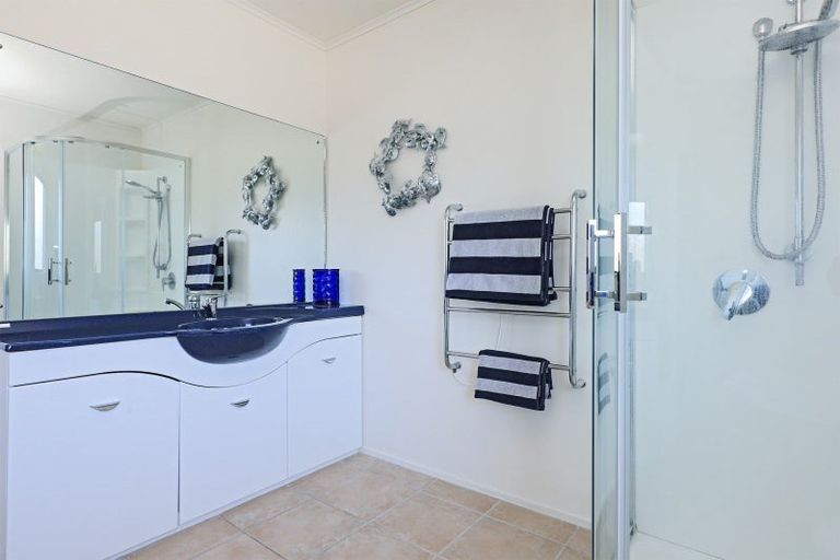 Photo of property in 83 Churchill Drive, Taradale, Napier, 4112