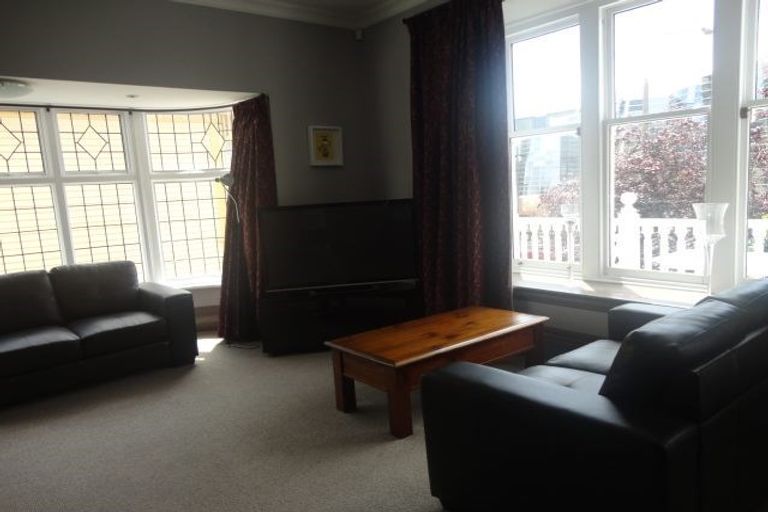 Photo of property in 309 Montreal Street, Christchurch Central, Christchurch, 8013