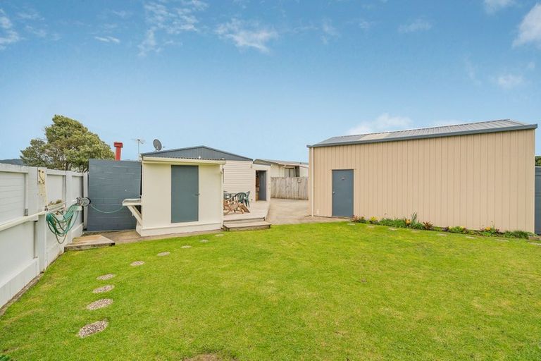 Photo of property in 17b Meadow Drive, Whitianga, 3510