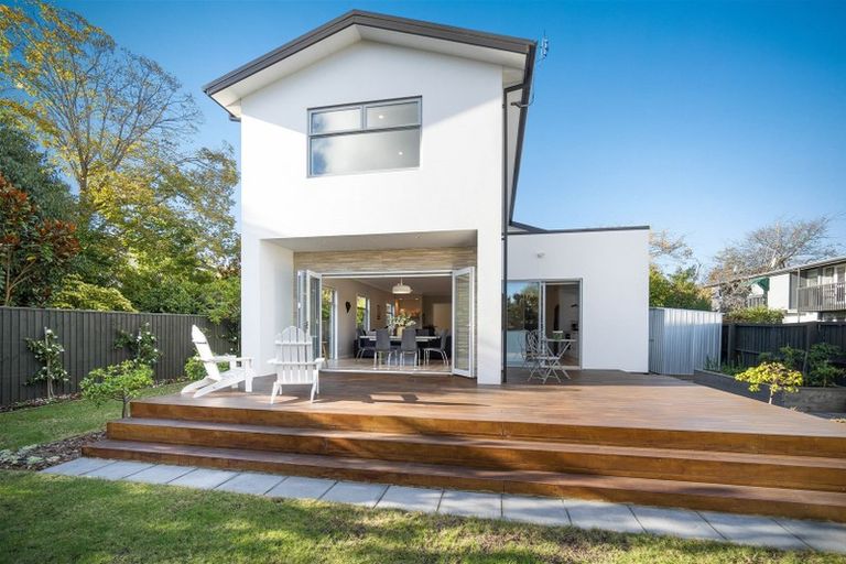 Photo of property in 45 Fendalton Road, Fendalton, Christchurch, 8014