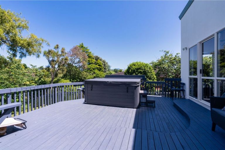 Photo of property in 43 Langdale Avenue, Paraparaumu, 5032