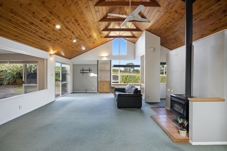 Photo of property in 202 Masters Road, Waiuku, 2682