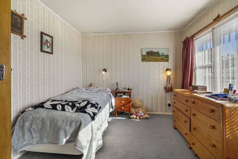 Photo of property in 24 Springfield Crescent, Enderley, Hamilton, 3214