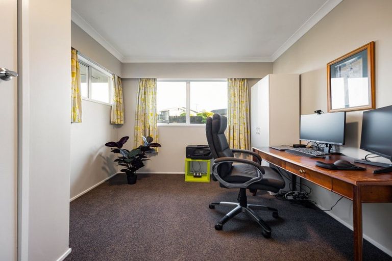 Photo of property in 72 Saint Andrews Terrace, St Andrews, Hamilton, 3200