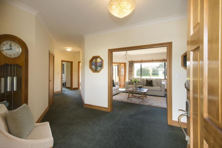 Photo of property in 413 Milson Line, Milson, Palmerston North, 4478