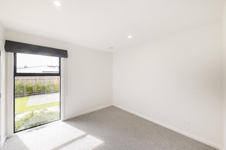 Photo of property in 12 Roy Street, Palmerston North, 4410