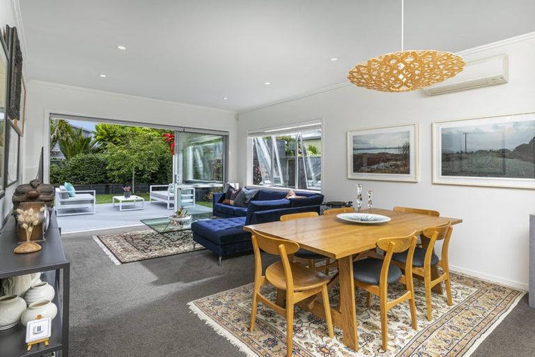 Photo of property in 19 Harakeke Road, Hobsonville, Auckland, 0616