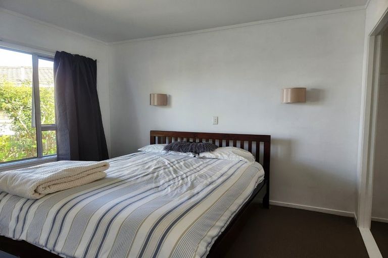 Photo of property in 2/68 Great South Road, Papakura, 2110