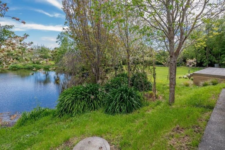 Photo of property in 88a Mazengarb Road, Paraparaumu Beach, Paraparaumu, 5032